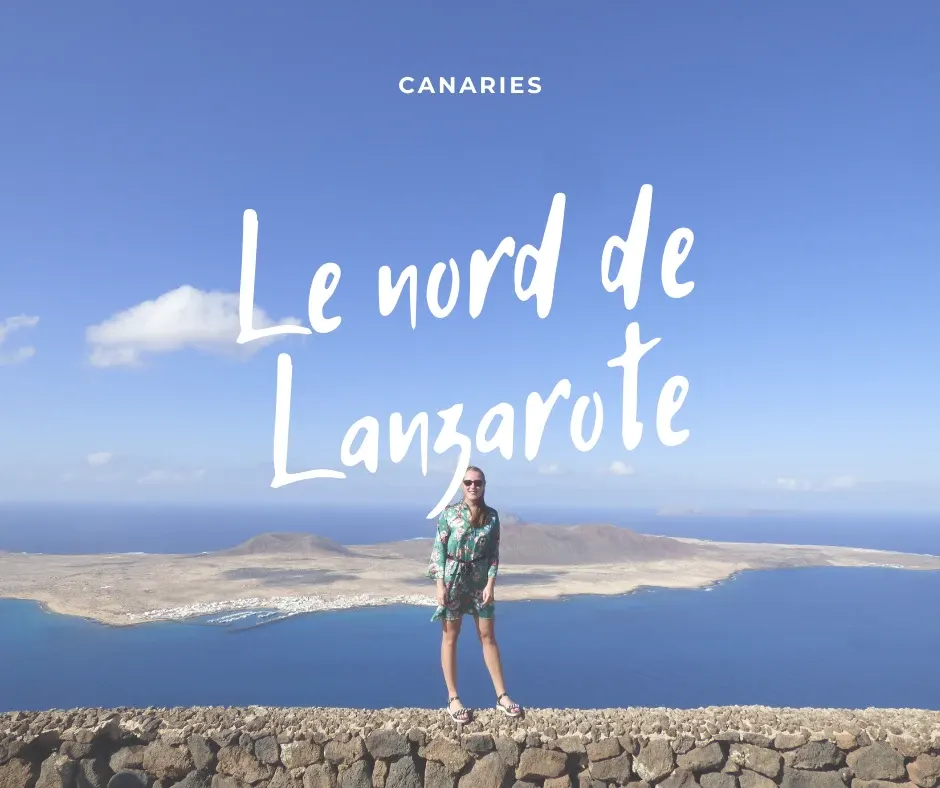 Femme debout sur un muret dominant l'île, visuel de fin d'article