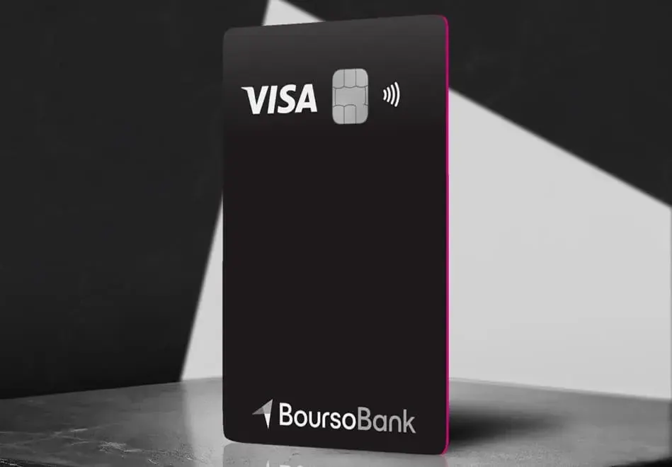 Carte bancaire Ultim Visa noire de BoursoBank
